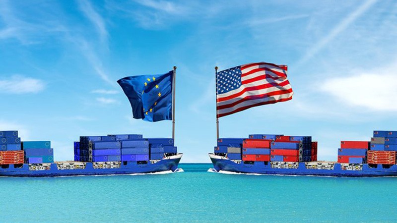 EU – Mỹ chạy nước rút đàm phán: Ngành ô tô châu Âu níu hy vọng trước bão thuế