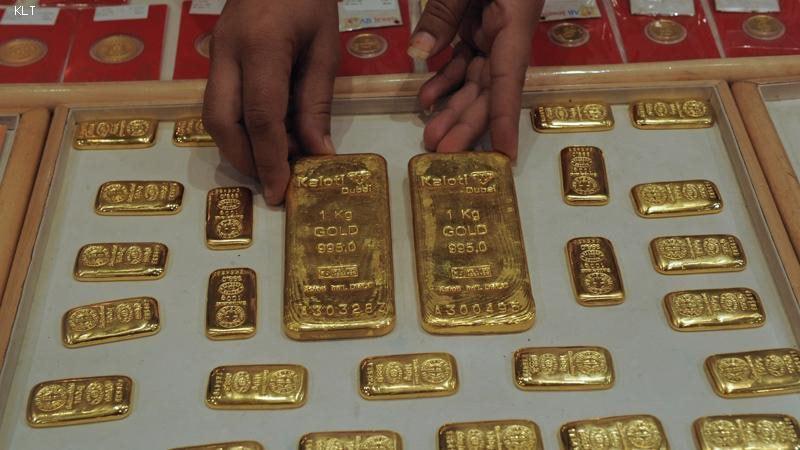 Giá vàng nhẫn, vàng miếng vọt tăng mạnh