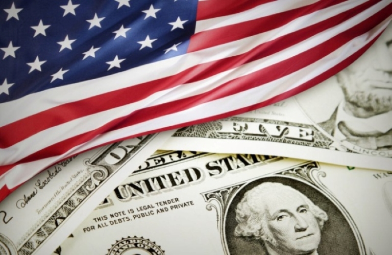 Giá vàng phục hồi từ mức thấp nhất trong một tháng do đồng USD yếu đi; hy vọng về thỏa thuận thương mại hạn chế đà tăng