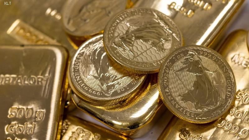 Vàng sắp có tháng thứ 4 tăng liên tiếp khi thị trường đặt cược vào khả năng Fed cắt lãi suất